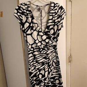 Cache Black and White Abstract Midi Dress